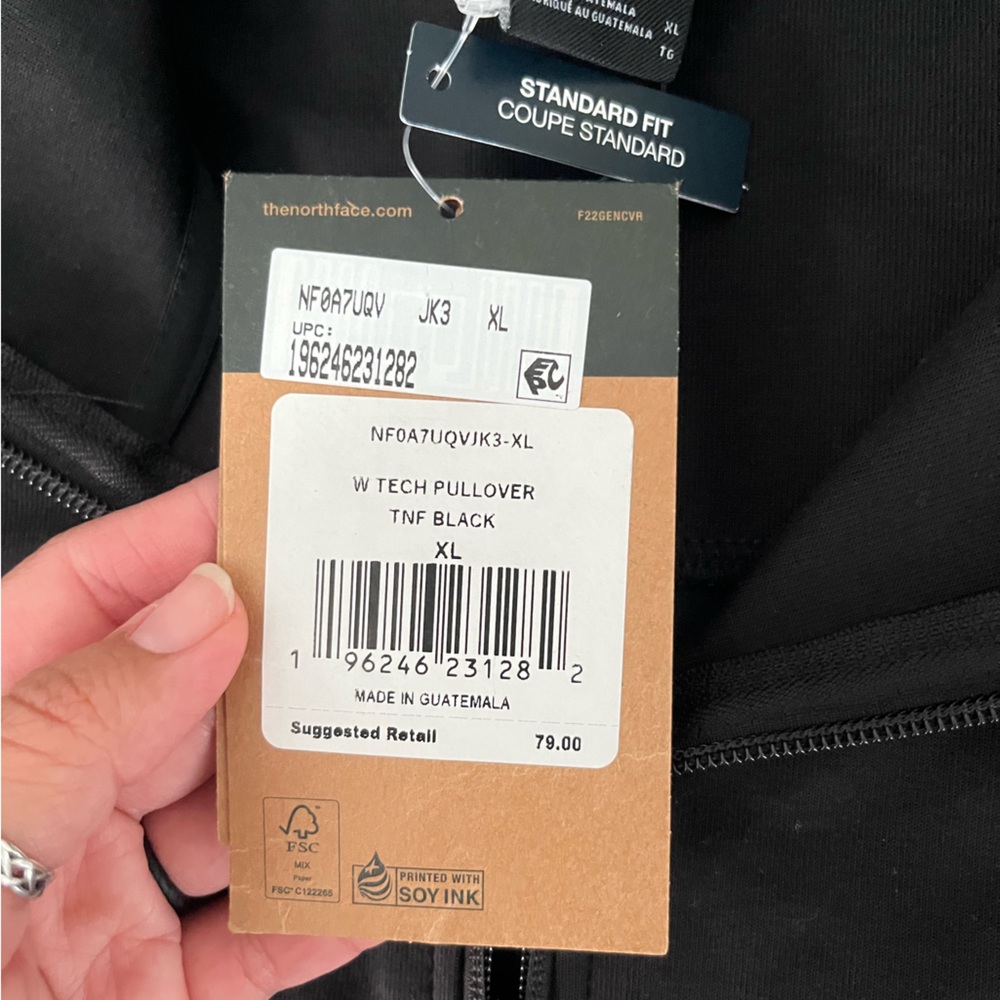 NWT Northface Pullover - Picture 2 of 3